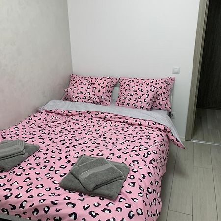 Apartament Regim Hotelier Nagyvárad Kültér fotó