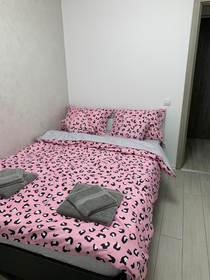 Apartament Regim Hotelier Nagyvárad Kültér fotó